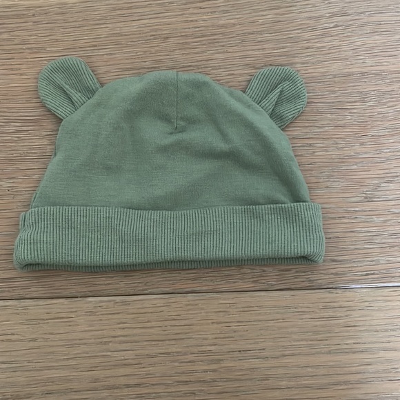 Onesie + beanie - Picture 3 of 4